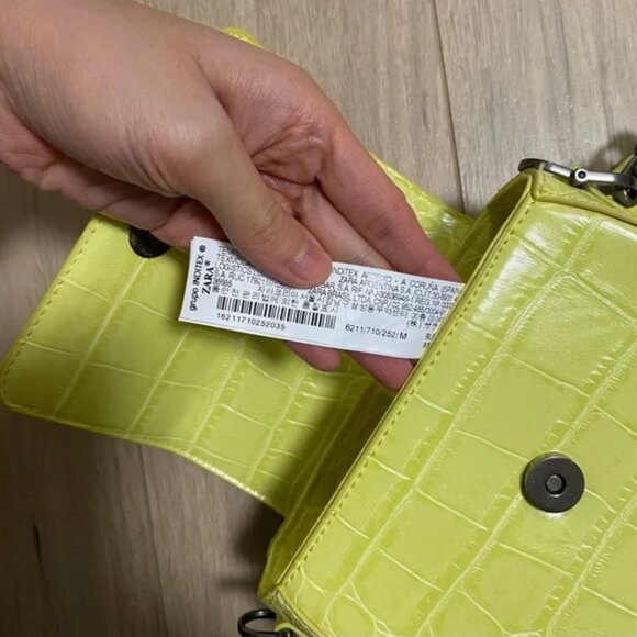 Zara Animal Embossed Crossbody Bag - Picture 8 of 8